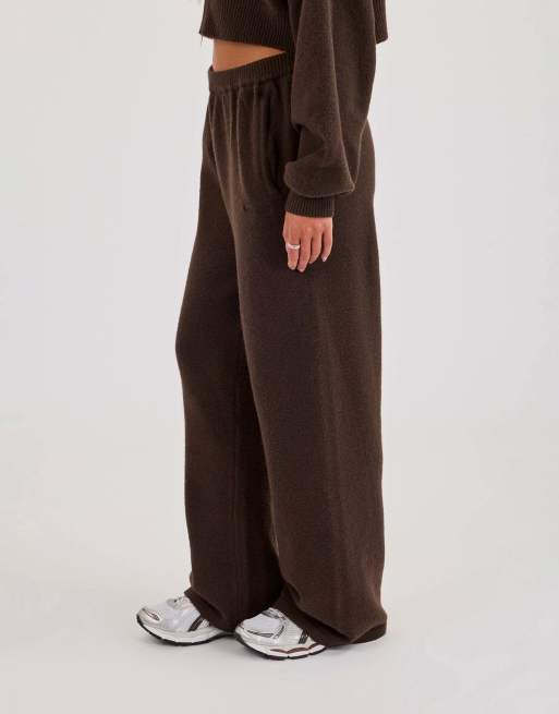 Cernucci Cernucci knitted logo wide leg jogger in brown, 2 of 3