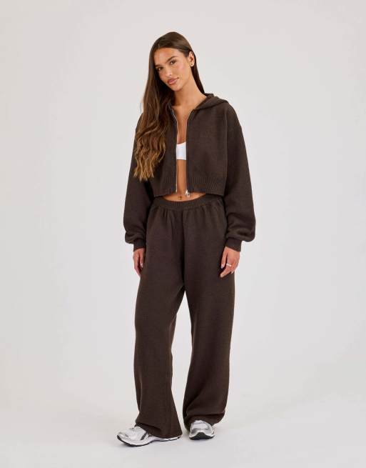 Cernucci Cernucci knitted logo wide leg jogger in brown, 3 of 3