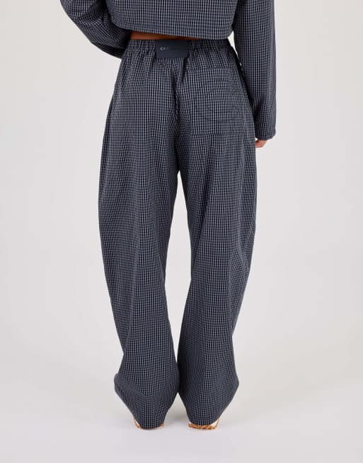 Cernucci Check barrel leg trouser in blue, 3 of 3