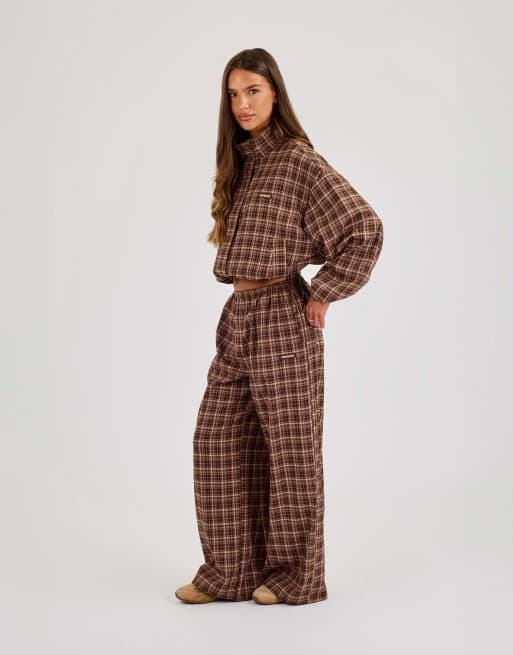 Cernucci Check wide leg trouser in brown, 4 of 4