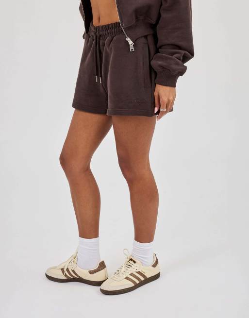 Cernucci embroidered shorts in brown, 2 of 4