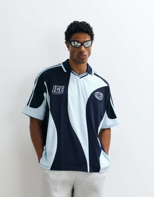 Cernucci – Fußballtrikot in Marineblau und Weiß mit V-Ausschnitt, Kragen, Bahnendesign und Logo, 5 von 5