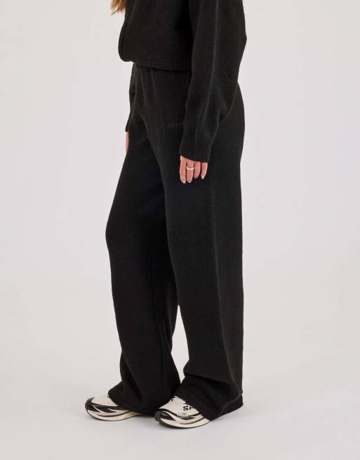 Cernucci Knitted embroidered logo wide leg jogger in black, 2 of 4