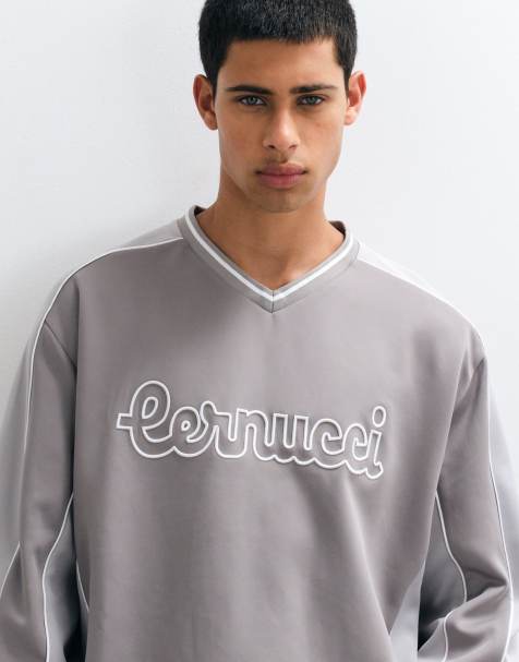 Cernucci long sleeve v-neck football jersey in grey - view 1