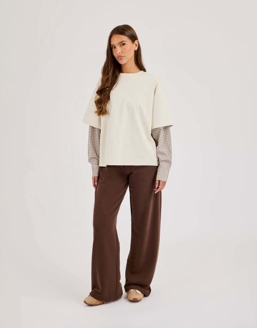 Cernucci Oversized layered check sleeve t-shirt in beige, 4 of 4