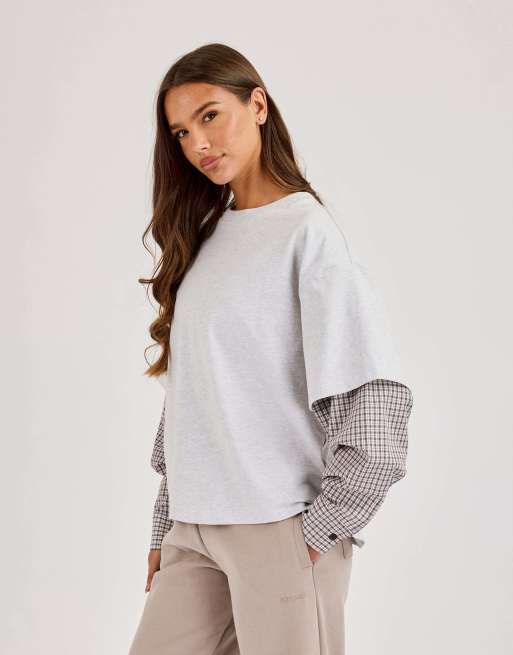 Cernucci Oversized layered check sleeve t-shirt in grey, 2 of 4