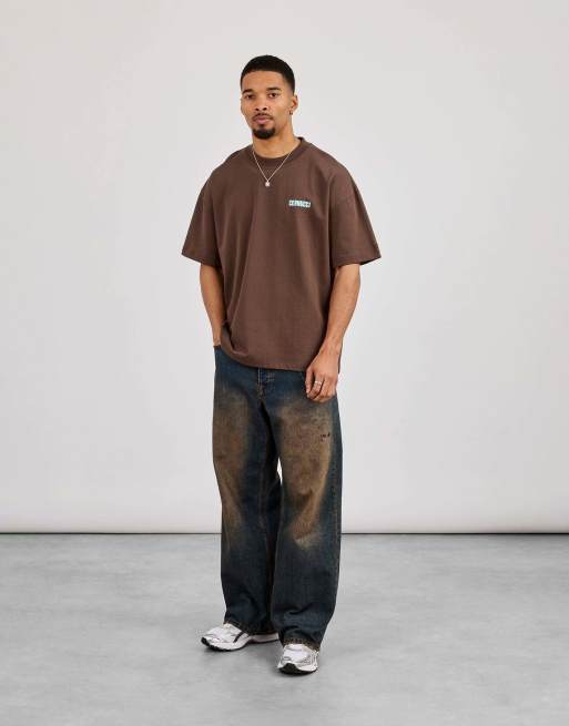 Cernucci Oversized rio diamond graphic t-shirt in brown, 4 of 4