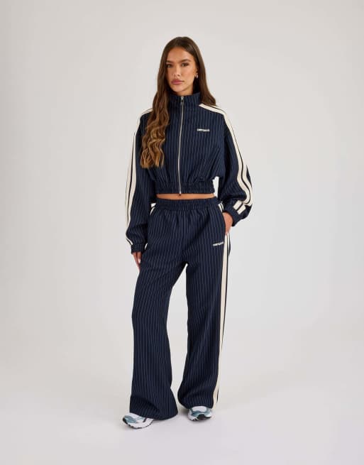 Cernucci Pinstripe taping cropped funnel neck jacket in blue, 4 of 5
