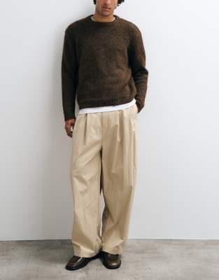 Cernucci Pleated Barrel Leg Trousers In Neutral