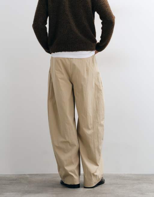 Cernucci plissierte Barrel-Leg-Hose in Beige, 5 von 5