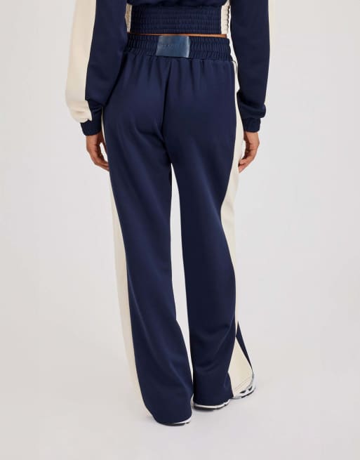 Cernucci Poly wide leg cut & sew jogger in blue, 2 of 4