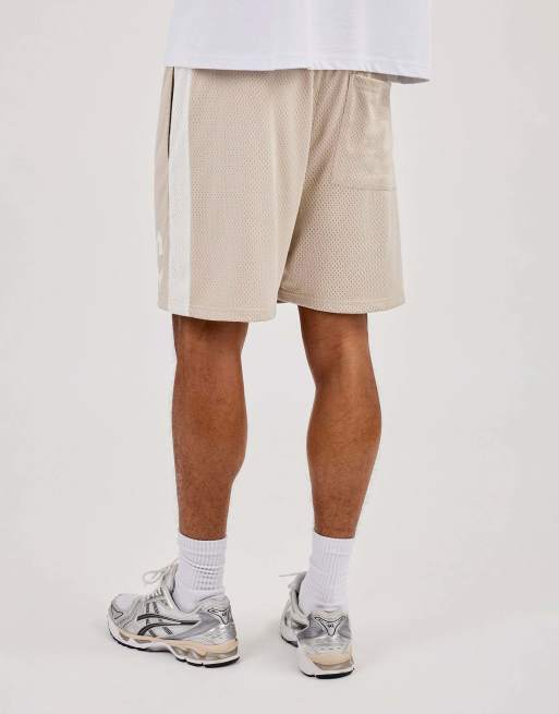 Cernucci Relaxed mesh panelled shorts in beige, 4 of 4