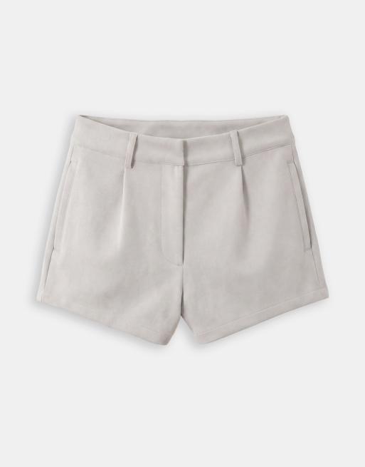 Cernucci shorts co-ord van imitatiesuède in lichtblauw, 6 van 9