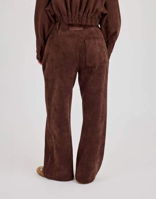 Cernucci Suede wide leg trouser in brown, 3 of 4