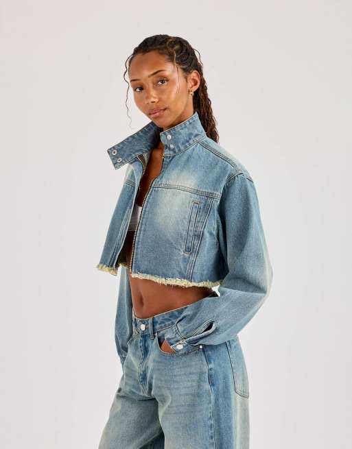 Cernucci Super crop funnel neck denim jacket in blue, 3 of 4