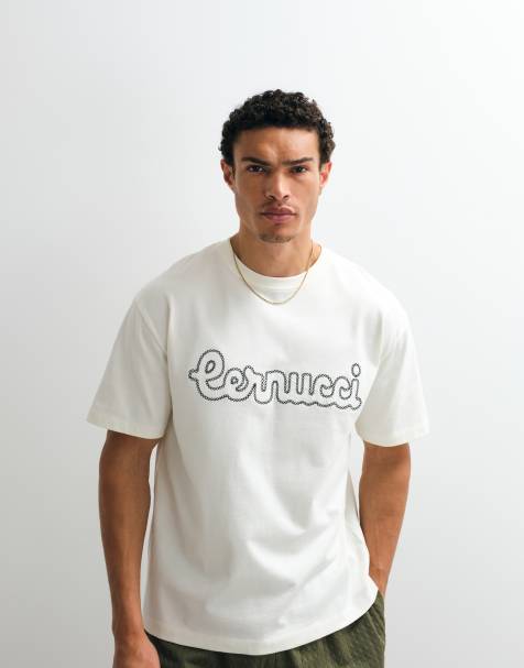 Cernucci – T-shirt o regularnym kroju w kolorze złamanej bieli z wyszywanym logo - view 1