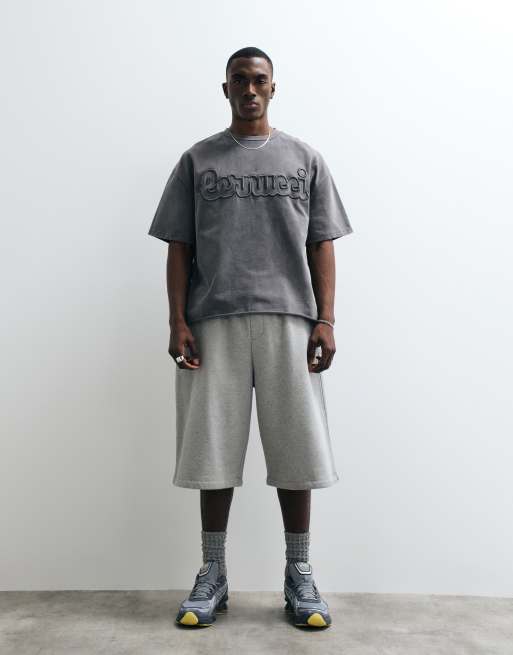Cernucci T-shirt oversize squadrata in 100% cotone con logo ricamato, 2 di 5