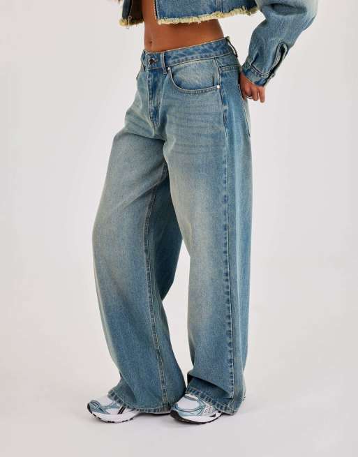 Cernucci Womens low rise baggy jean in blue, 3 of 4