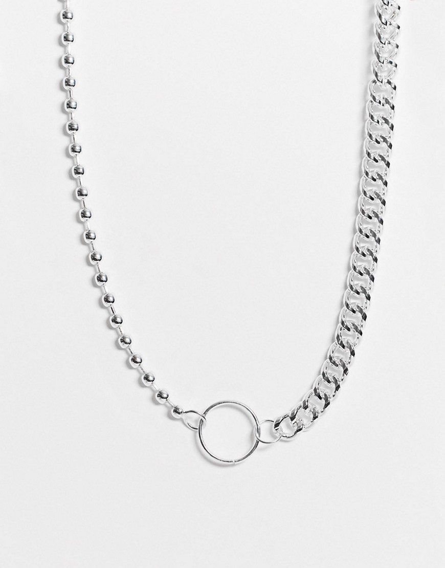 Chained & Able – Silverfärgad halskedja med olika kedjedetaljer och spänne