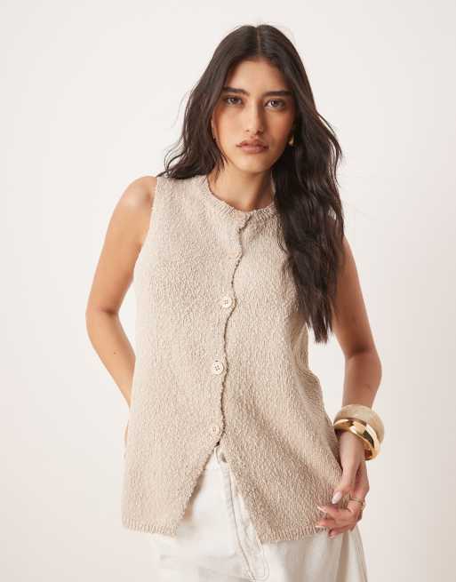 Chaleco color avena de corte alargado con cuello redondo de punto texturizado de ASOS DESIGN