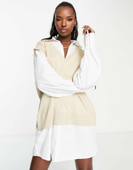 Chaleco color avena de punto con camisa estilo 2 en 1 de QED London