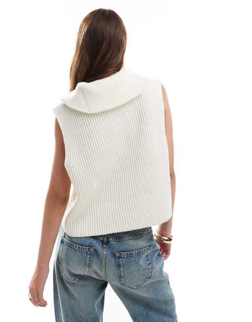 Chaleco color crema con media cremallera de punto de Miss Selfridge, 4 de 4
