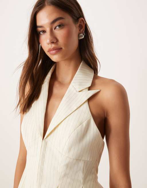 Chaleco de traje amarillo crema con raya diplomática y cintura ceñida de ASOS LUXE (parte de un conjunto), 2 de 4