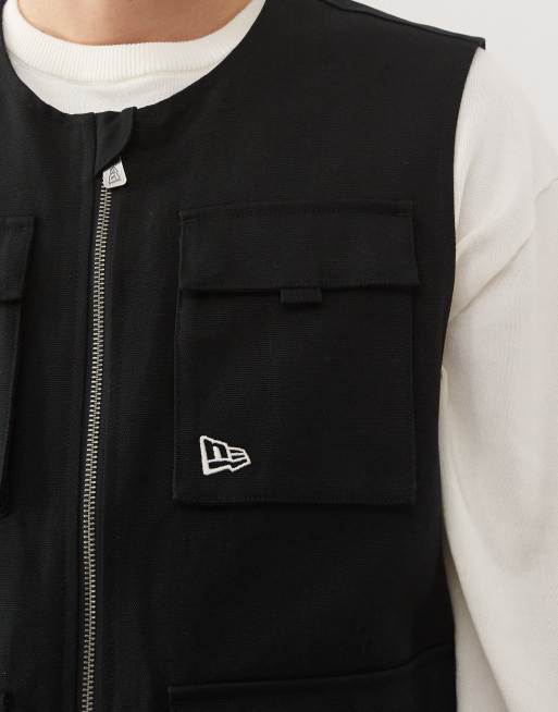 Chaleco negro utilitario con cremallera y bolsillos de New Era, 5 de 5
