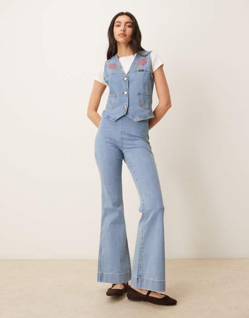 Chaleco vaquero azul entallado de estilo cowboy de Wrangler x Lainey Wilson (parte de un conjunto), 2 de 4
