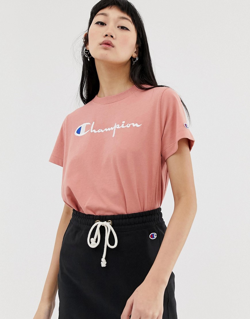 Champion – Avslappnad t-shirt med logga fram-Rosa