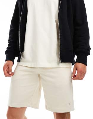 Champion Champion bermuda shorts in beige-Neutral