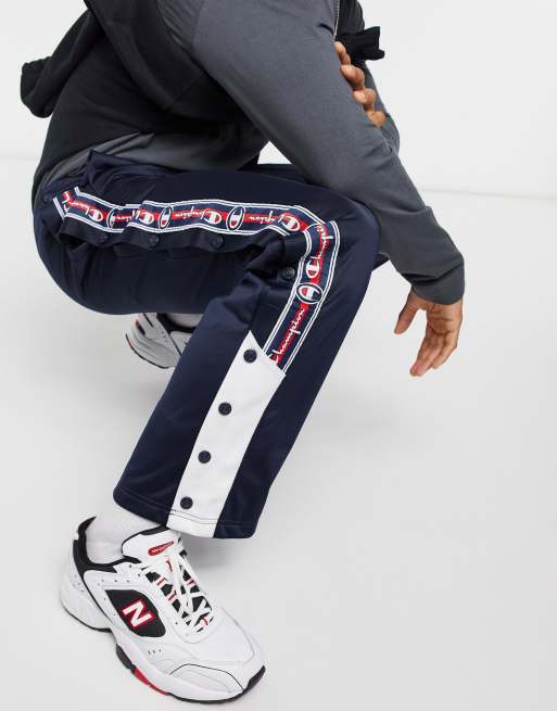 Champion Broek met drukknopen en bies aan de zijkant in marineblauw ASOS
