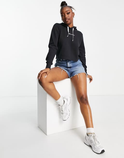 Champion sweater shop crop top outfit