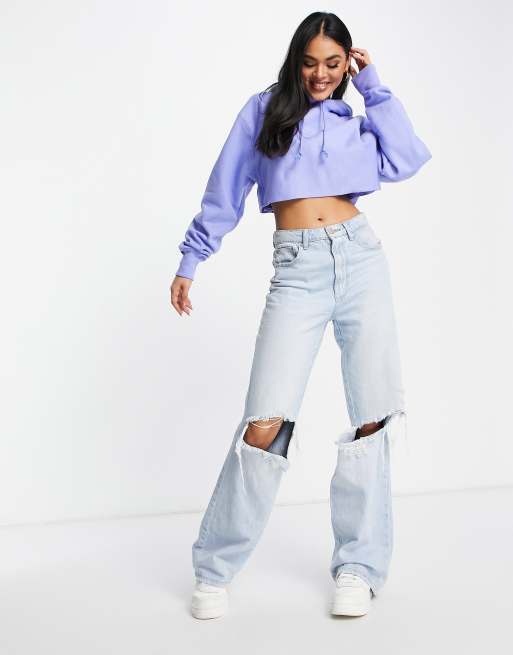 Cropped hoodie and sales jeans