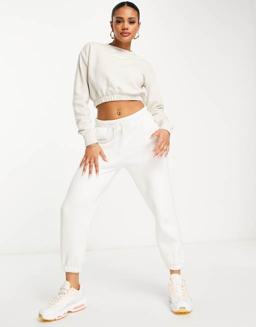 Champion Felpa corta color cuoio ASOS