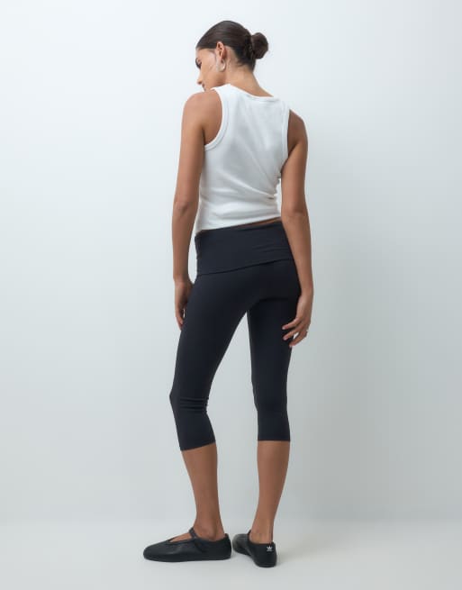 Champion Future Memories capri leggings in black, 4 of 5