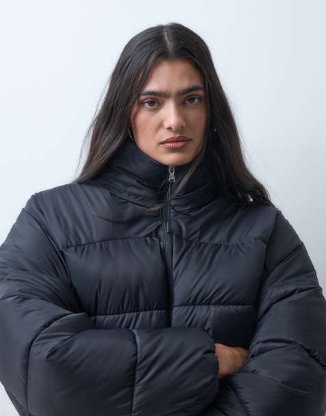 Champion Future Memories chaqueta acolchada con capucha de mujer en negro - BLACK - view 1