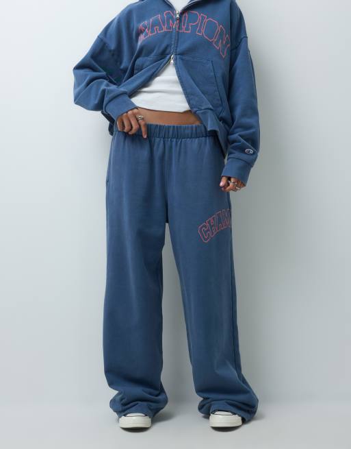 Champion Future Memories joggers oversize da donna con fondo aperto blu, 2 di 5