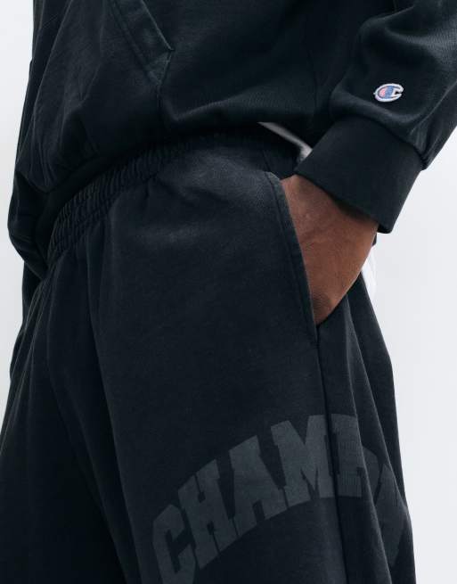 Champion Future Memories joggers oversize de bajo abierto en negro, 2 de 5