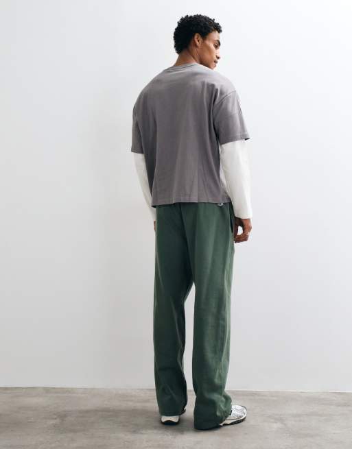 Champion Future Memories Oversize-Jogger mit offenem Beinabschluss in Grün, 5 von 5