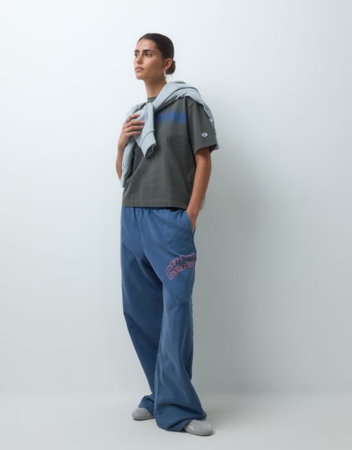 Champion Future Memories oversized t-shirt in khaki, 2 of 4