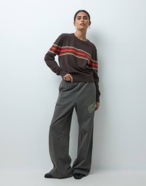 Champion Future Memories pull en maille oversize à col rond marron, 3 de 4