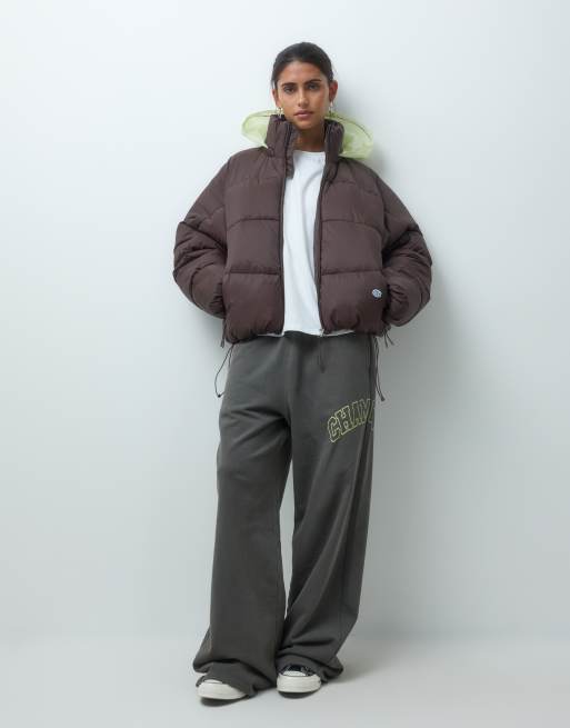 Champion Future Memories womens hooded puffer jacket in brown, 2 of 4