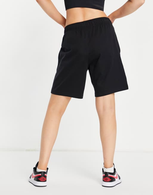 Champion knee store length shorts