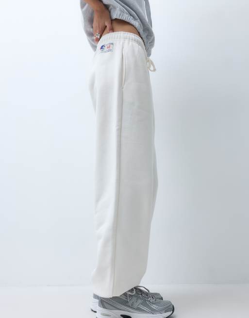 Champion joggingbroek met boorden in beige, 2 van 5