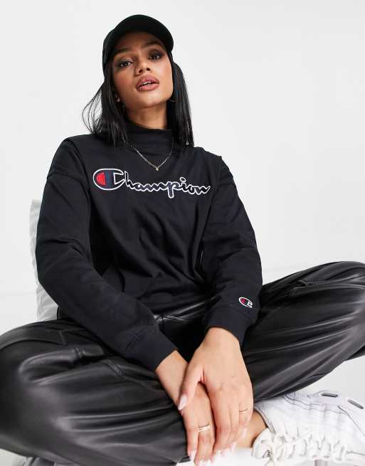 Champion 2024 sweatshirt large