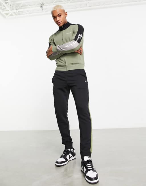 Full store zip tracksuit