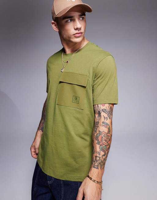 Champion – Legacy – Grön t-shirt med ficka