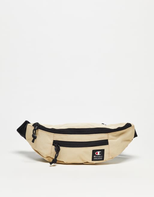 Champion – Ljusbeige magväska