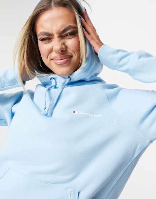 Champion – Niebieska bluza z kapturem i logo